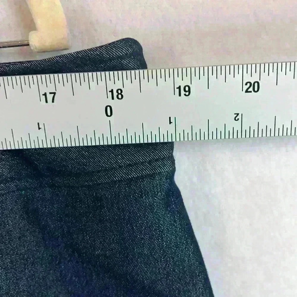 Lane Bryant Navy Pencil Skirt Women’s Size 18 Career Work Church Date Night - Picture 7 of 10